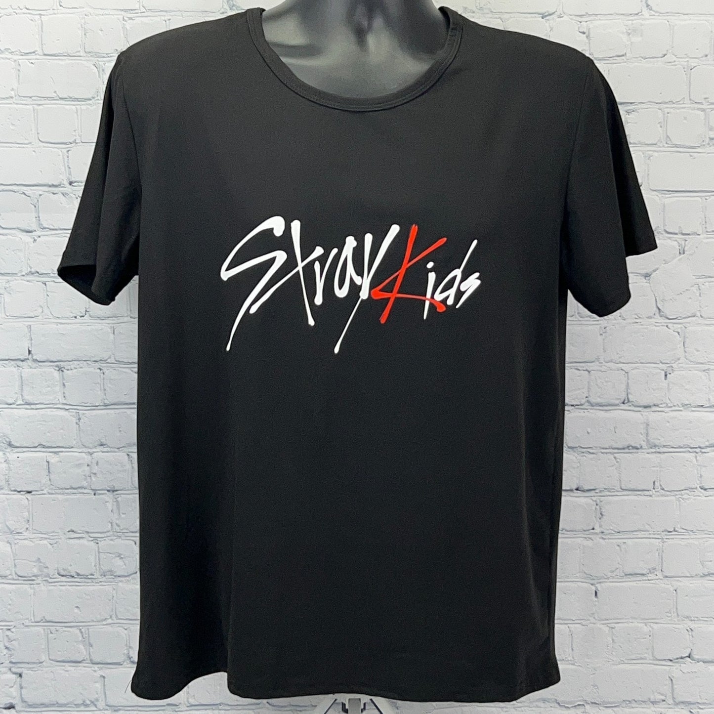 Stray Kids T Shirt Korean K-Pop Boy Band Short Sleeve Black Tee Unisex L Large