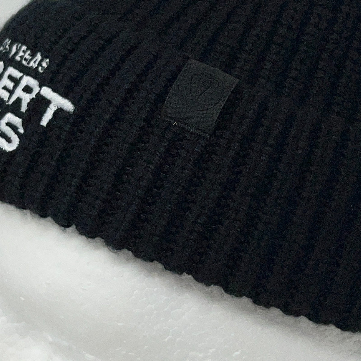 Lululemon Las Vegas Desert Dogs Beanie Hat NLL Lacrosse Merino Wool Black NWT