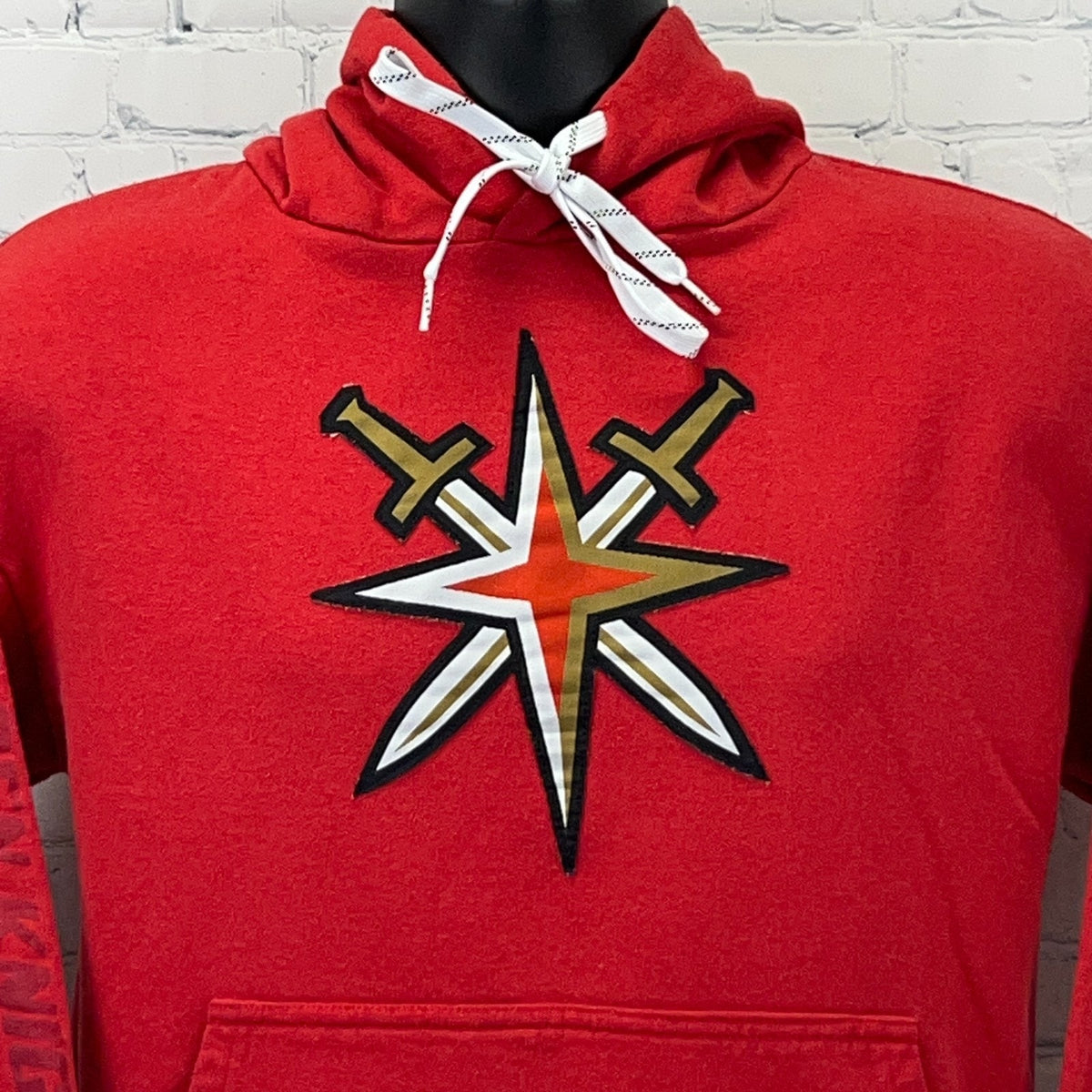 Las Vegas Golden Knights Calhoun Surf & Skate Hoodie S Small Red NHL Hockey VGK
