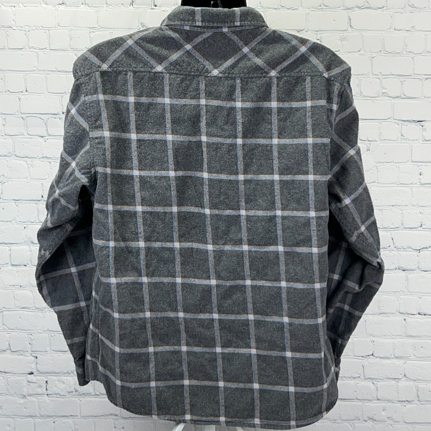 ACE USA Alaska Bay Outfitters Flannel Button Front Shirt XL X-Large Gray Plaid