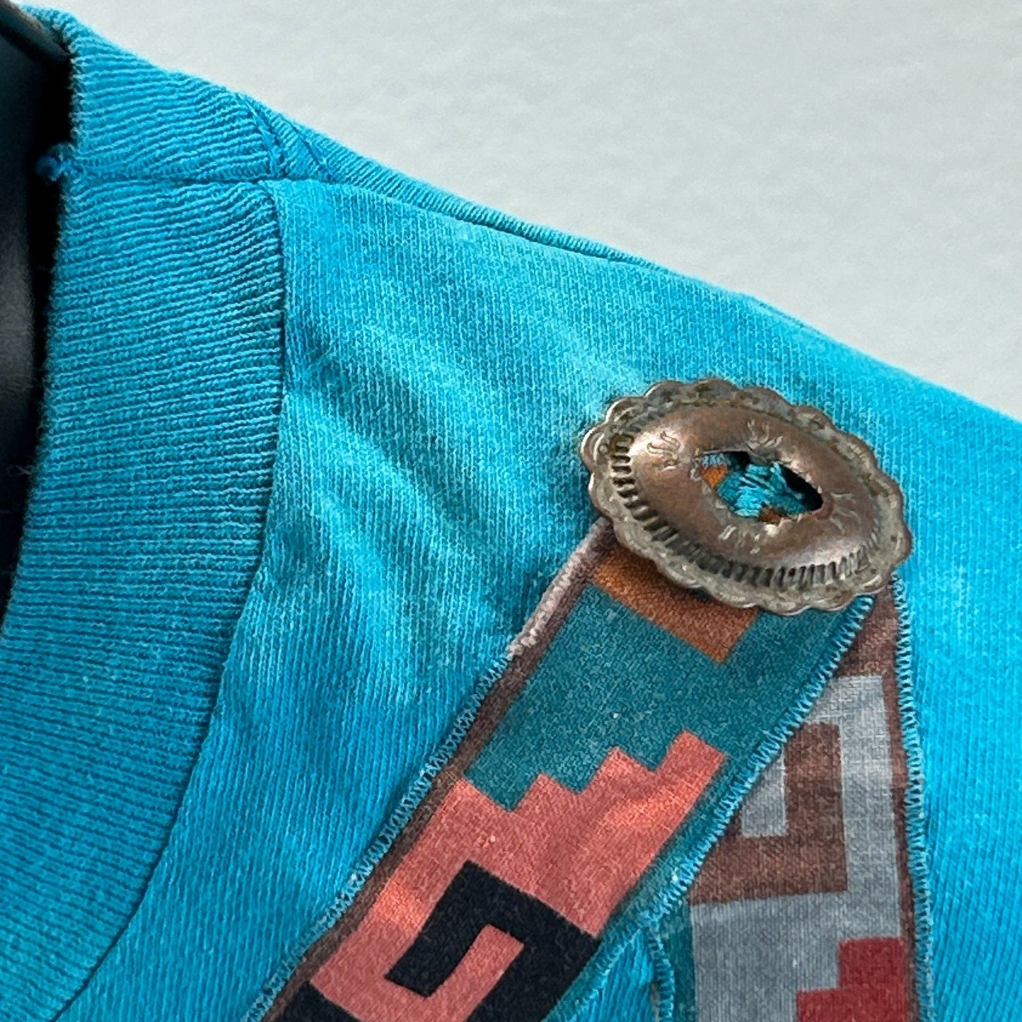 Vintage 90s Native American Indian T Shirt Southwestern Blue USA Unisex S Small