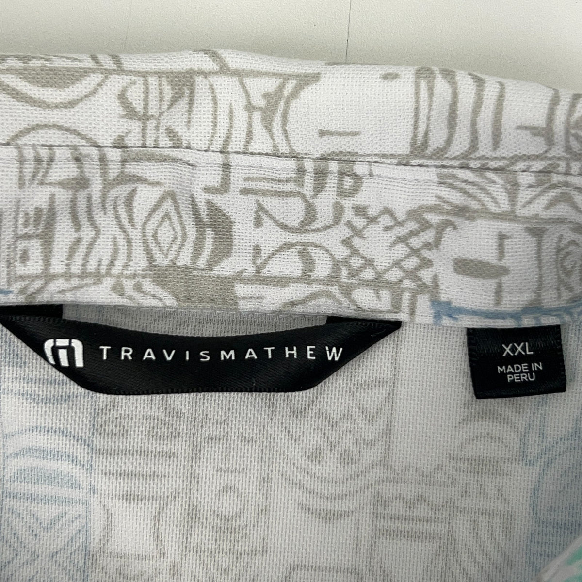 Travis Mathew Tiki Polo Shirt Mens XXL 2XL White Golfer Hawaiian Short Sleeve