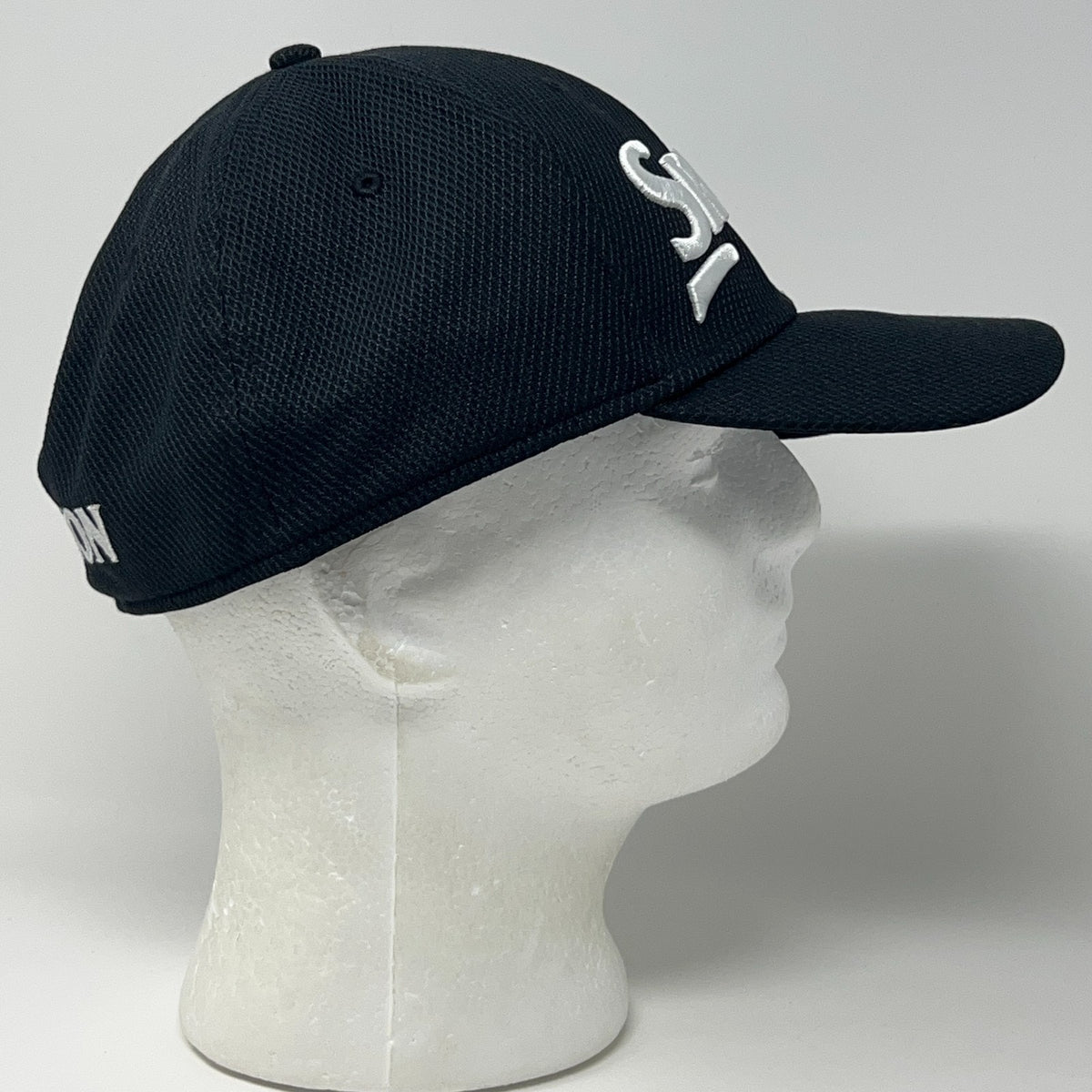 Srixon Hat Baseball Cap A-Flex Fitted L-XL Golf Golfer Golfing Black 6 Panel
