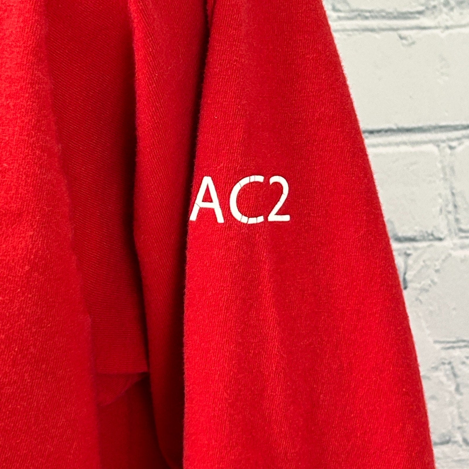 Apple Computers AC2 Headquarters T Shirt HQ Park Campus 2 Employee Red M Medium - Neon Vintage