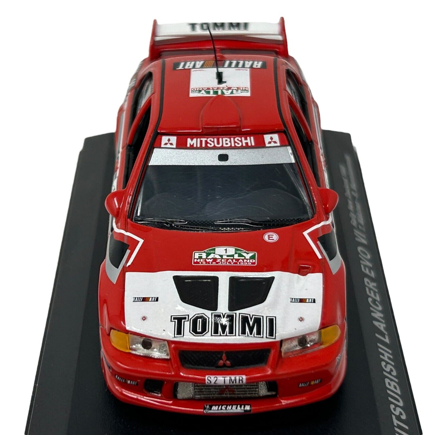 Mitsubishi Lancer EVO VI 1999 New Zealand Rally Diecast Race Car 1/43 Altaya Red