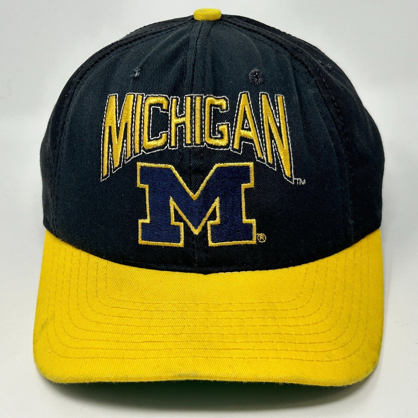 Gorra de béisbol vintage de los Michigan Wolverines de los años 90, azul, de la Universidad NCAA