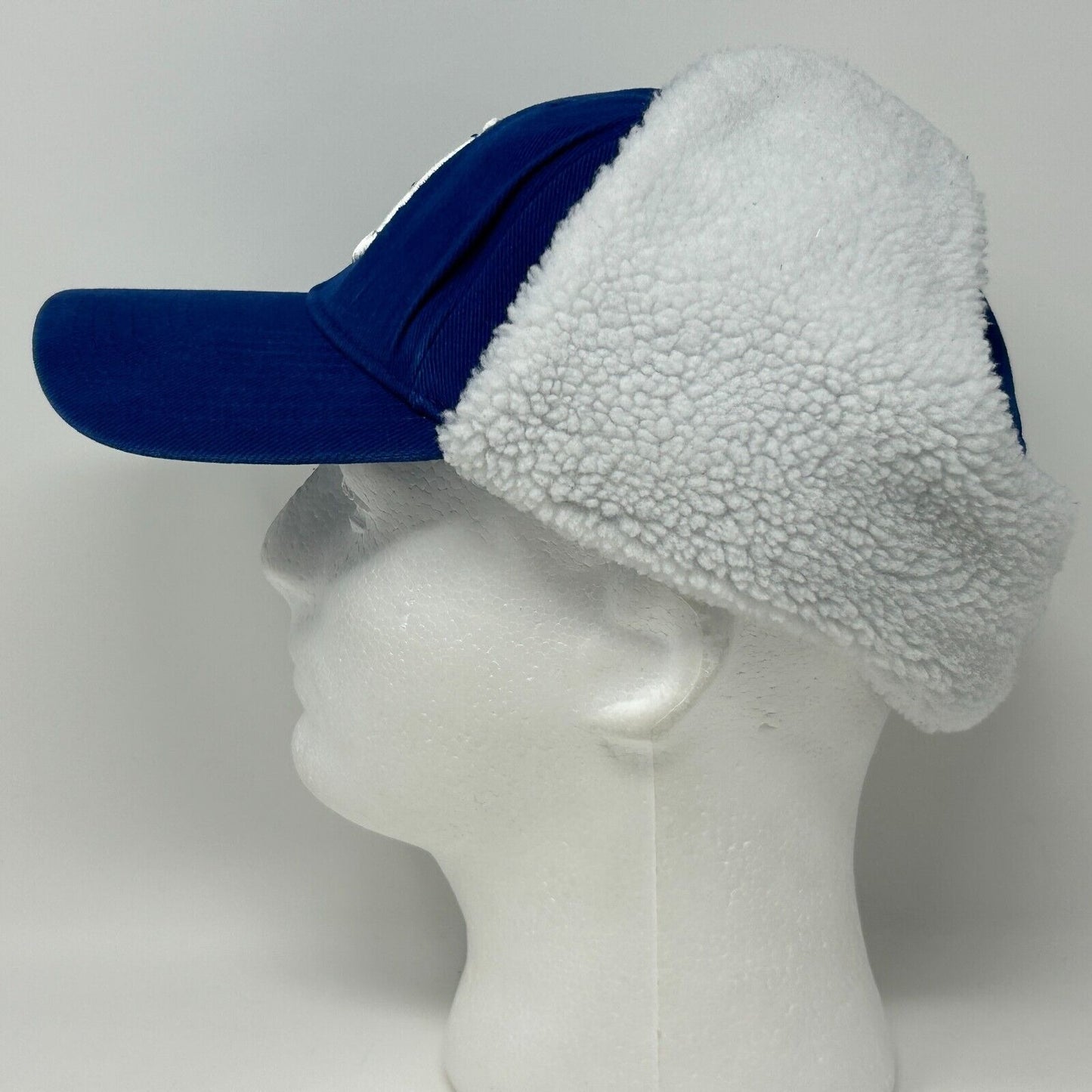 Gorra de béisbol con correa trasera azul de los Indianapolis Colts Trapper con orejeras de la NFL para invierno