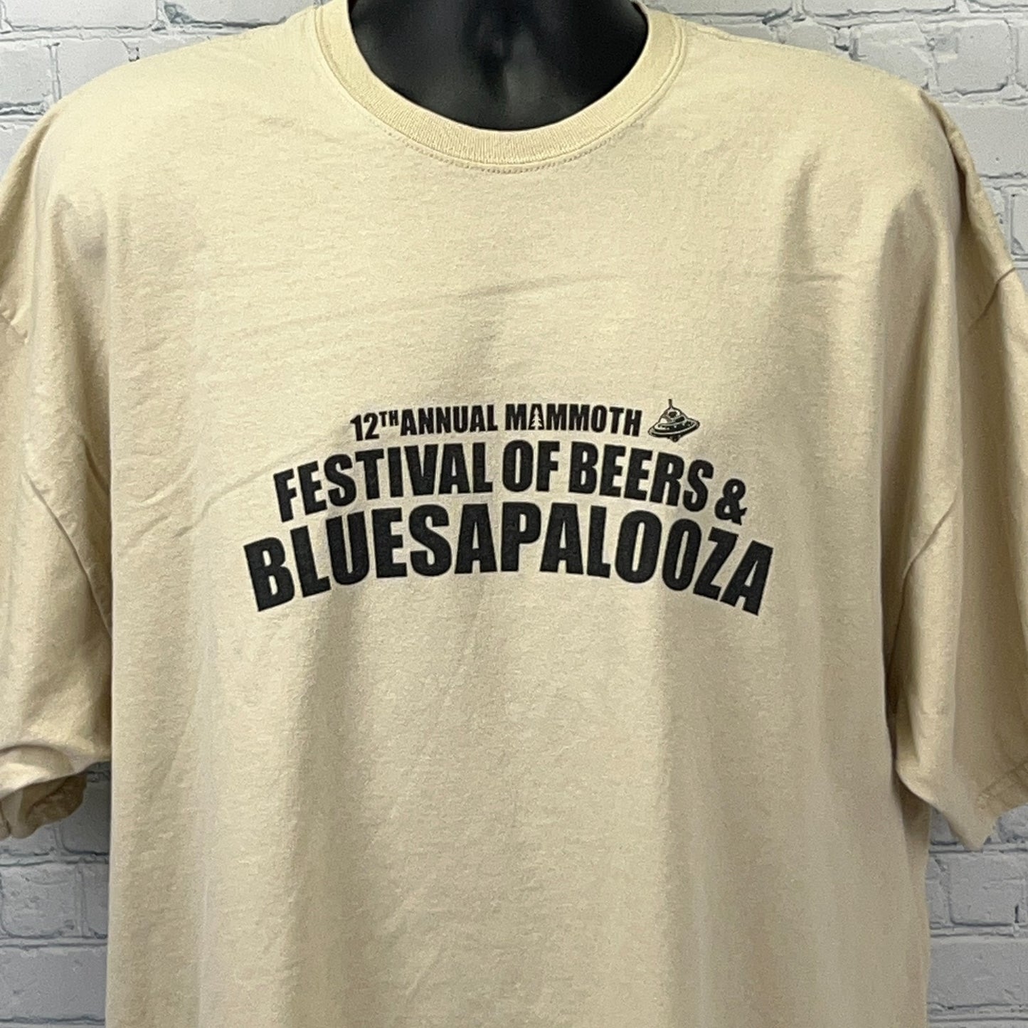 Vintage Y2Ks Bluesapalooza Beer Festival T Shirt Mammoth Brewing Beige 2XL XXL