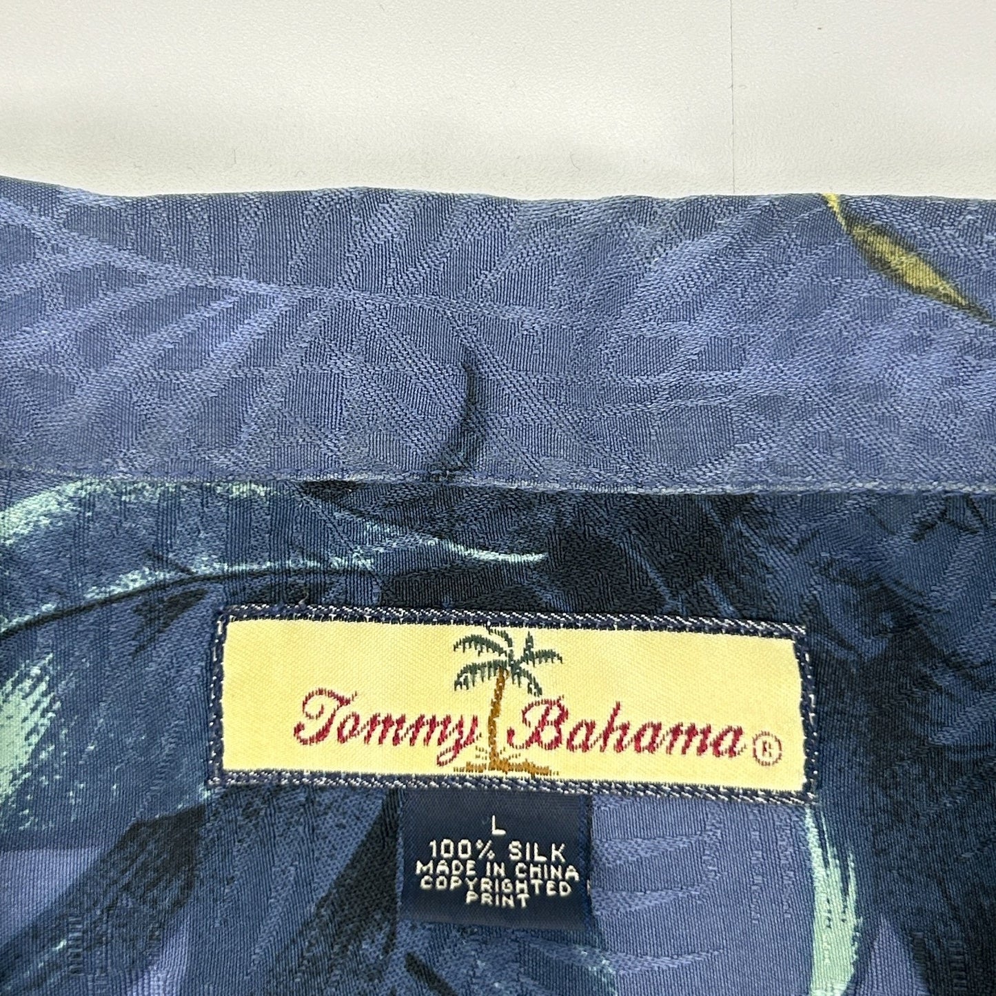 Tommy Bahama Hawaiian Camp Shirt Floral Pineapple Pocket Silk Blue L Large - Neon Vintage