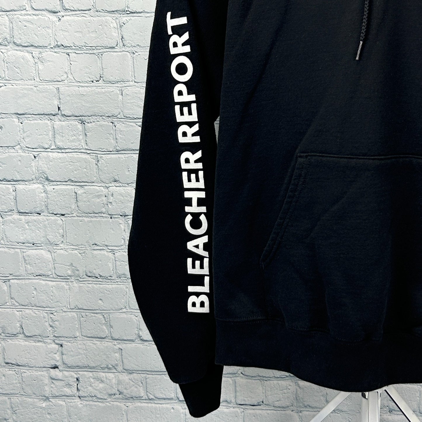 Bleacher Report Hoodie Hooded Sweatshirt Sports Long Sleeve Black Mens M Medium