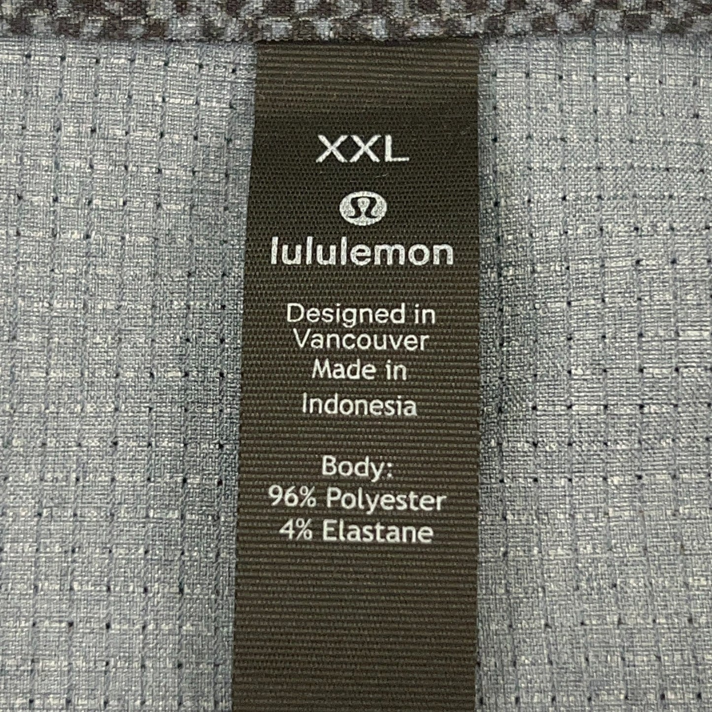 Lululemon Airing Easy Button Front Shirt Mens XL X-Large Blue Short Sleeve