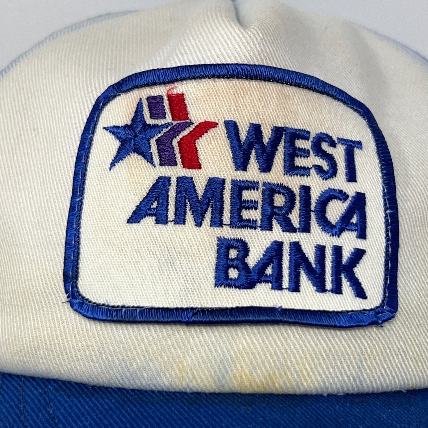 Vintage 80s West America Bank Trucker Hat Baseball Cap Banker Mesh Snapback Blue