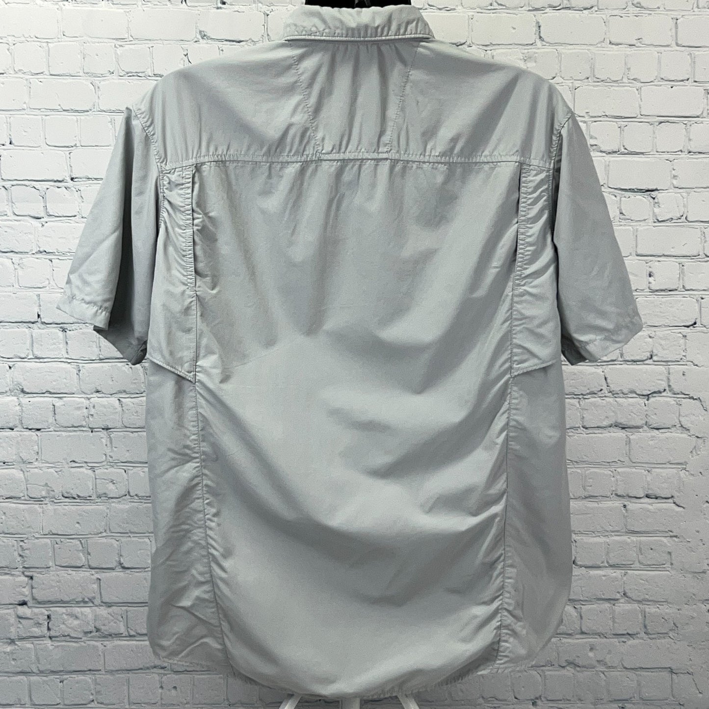 Columbia Kestrel Ridge Button Front Shirt Omni Shade Vented SS Gray XL X-Large