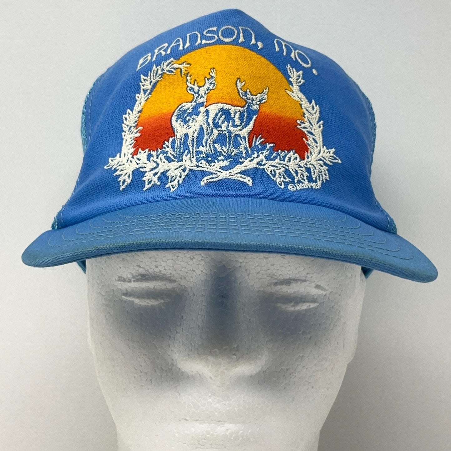Vintage 80s Branson Missouri Trucker Hat Baseball Cap Hunting Blue Mesh Snapback