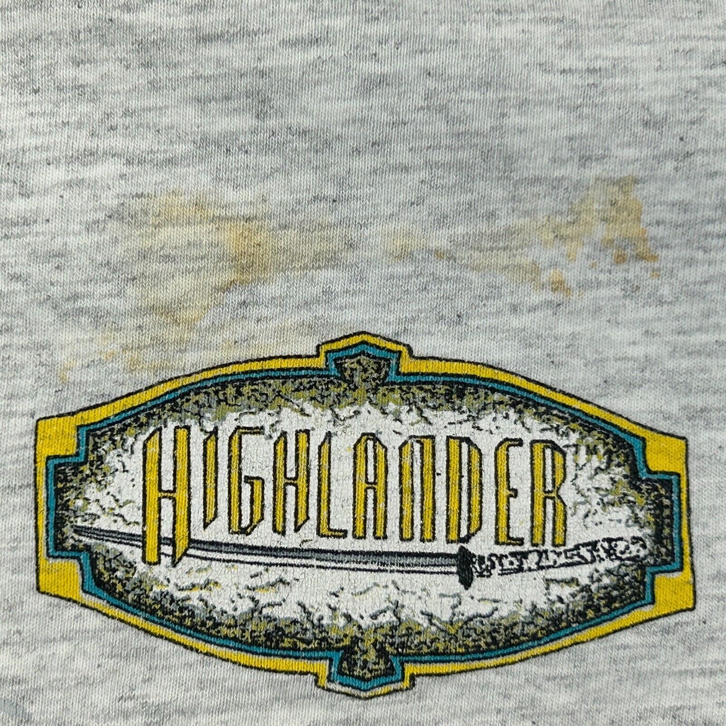 Camiseta vintage Highlander de los años 90 con estampado de película y programa de televisión