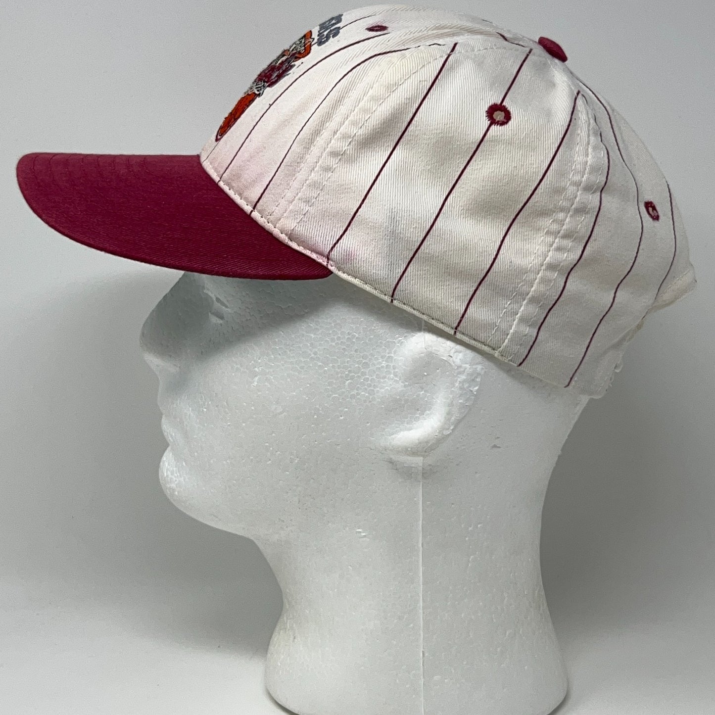 Vintage 90s Arkansas Razorbacks Basketball Hat Baseball Cap White Hogs Snapback