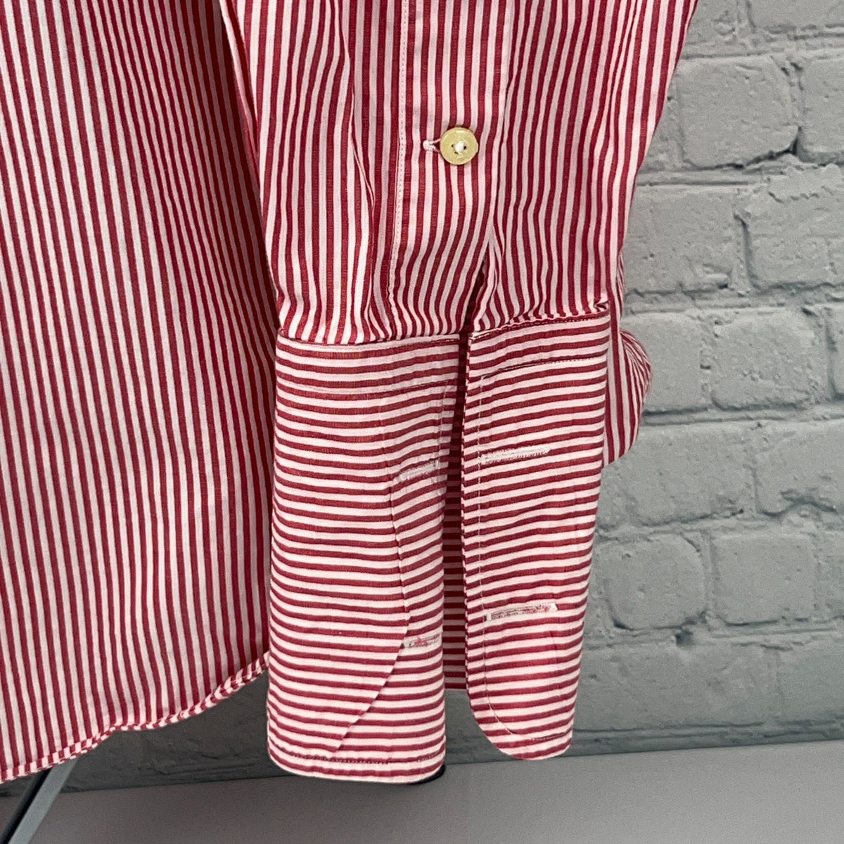 Hemrajani Brothers Dress Shirt 2XL XXL French Cuff Eyelet Collar Red Stripe