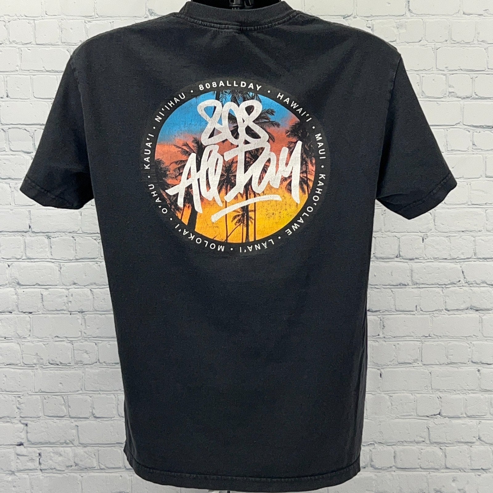 Oneita T-Shirt Tag History: A Year-by-Year Guide | neonvtg