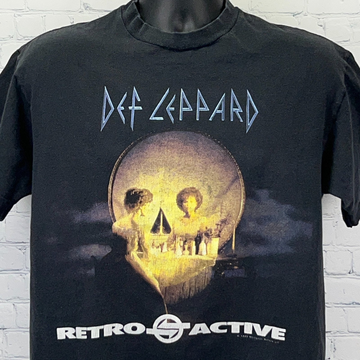 Vintage 90s Def Leppard Retro Active 1993 Skull Band Tee Single Stitch L Large