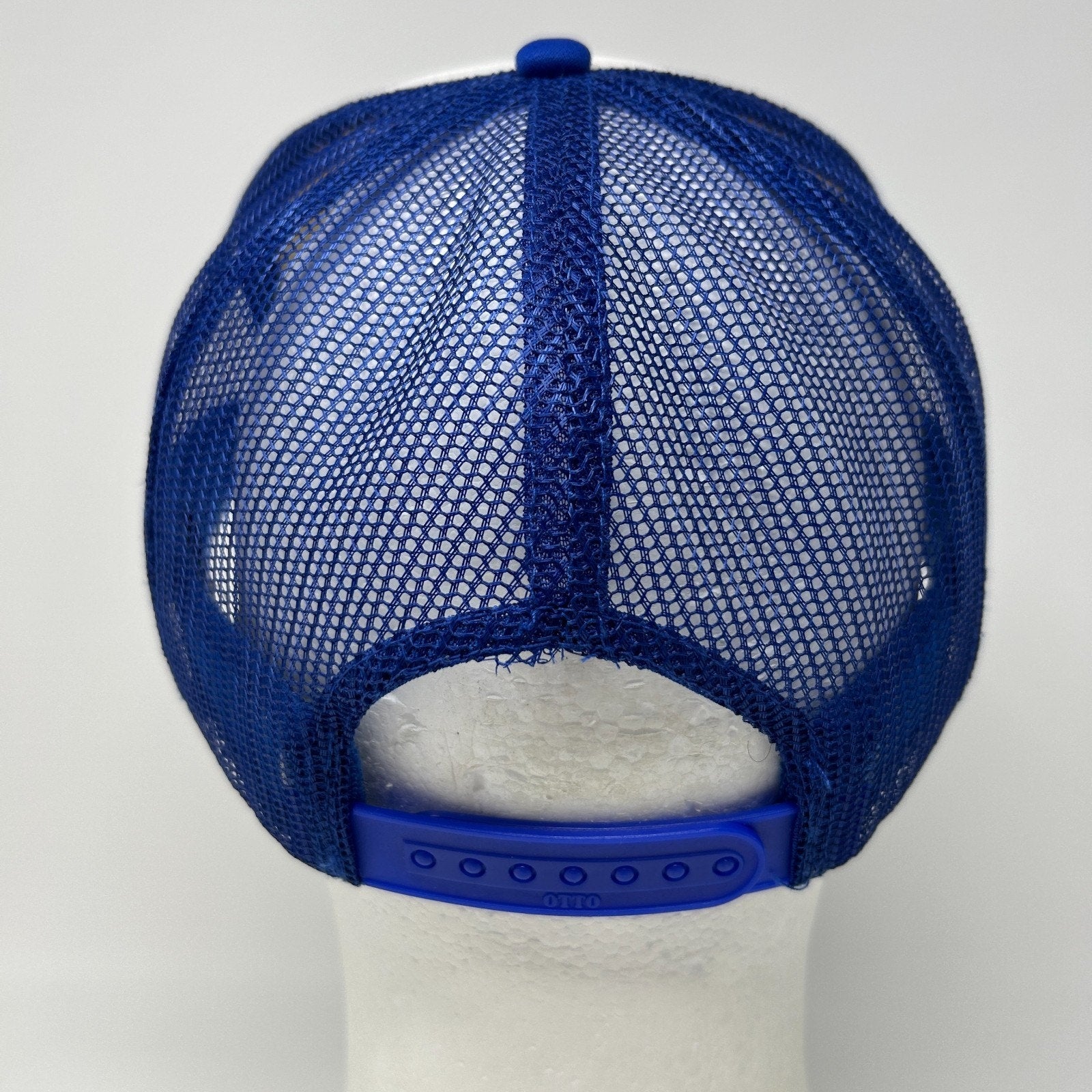 Feature Trucker Hat Baseball Cap Streetwear Sneaker Culture Mesh Snapback Blue - Neon Vintage