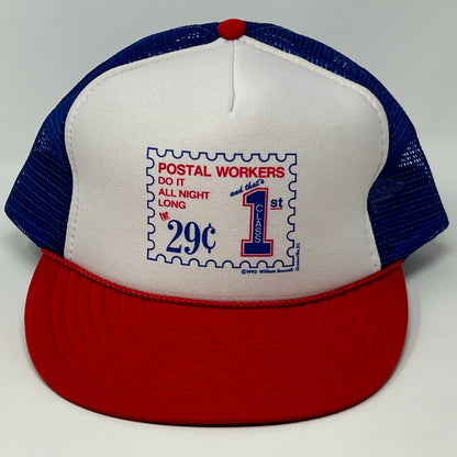 Gorra de camionero con el lema "Los trabajadores postales lo hacen toda la noche" Gorra de béisbol azul vintage de los años 90