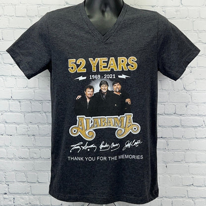 Alabama Band 2021 52 Years T Shirt Womens M Medium Gray Country Music V Neck Tee