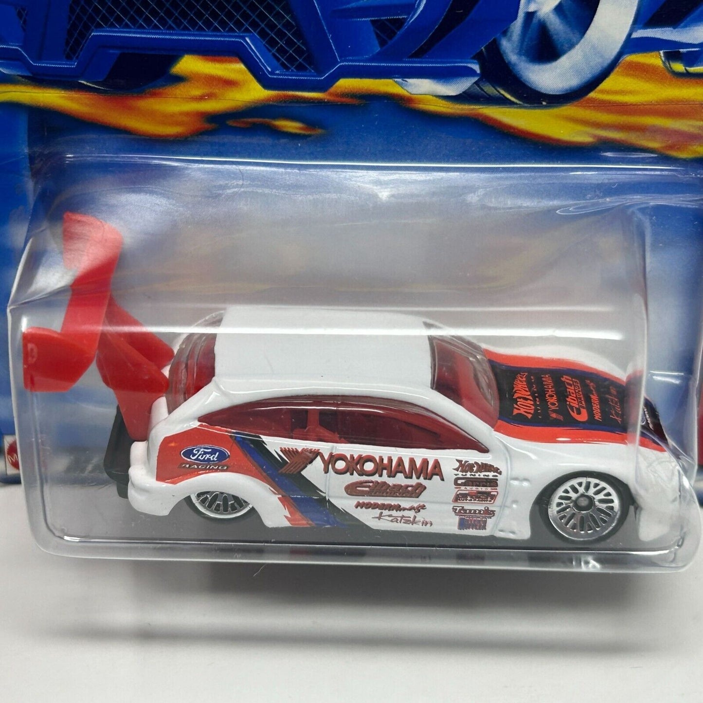 Ford Focus Tuners Hot Wheels Collectible Diecast Car White Vintage 2002 New