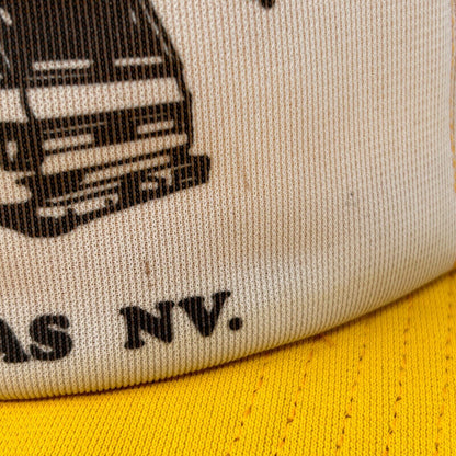 Gorra de béisbol de malla amarilla con diseño de camioneta pickup vintage de los años 80 y gorra de camionero Las Vegas Camper