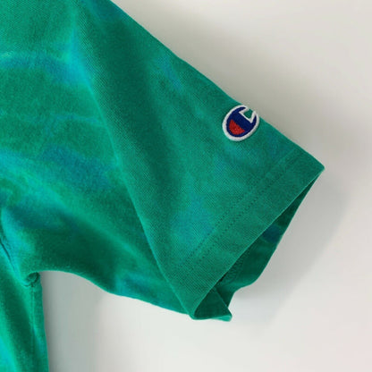Champion camiseta verde con efecto tie-dye, ropa de calle con gran logotipo, camiseta de patinaje para patinador, talla pequeña