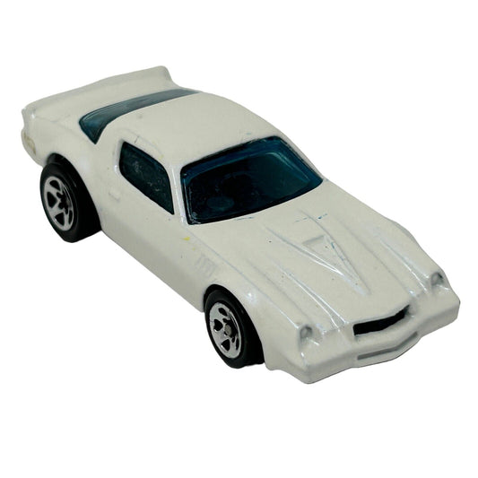 Chevy Camaro Z28 Hot Wheels Diecast Car White Vintage 90s Toy Vehicle Chevrolet