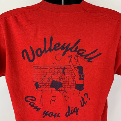 Camiseta vintage de los años 80 del campamento de voleibol de Doug Beal, de gran tamaño, ¿puedes cavarla? Fabricada en EE. UU.