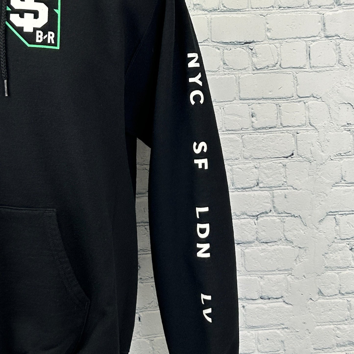 Bleacher Report Hoodie Hooded Sweatshirt Sports Long Sleeve Black Mens M Medium