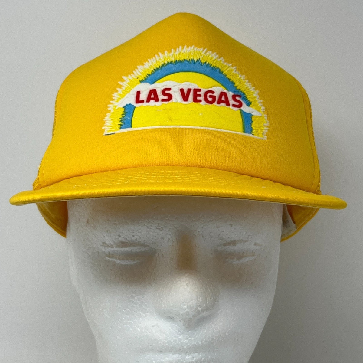 Vintage Las Vegas Nevada Yellow Trucker Hat Baseball Cap Mesh Snapback Souvenir