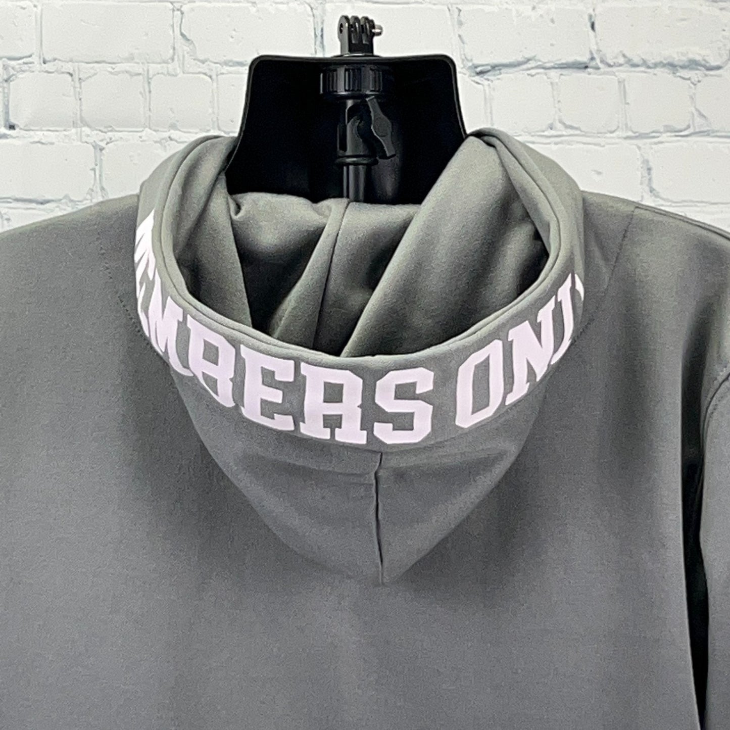 Members Only MO Academy Hoodie Hooded Sweatshirt 1975 Long Sleeve Gray M Medium