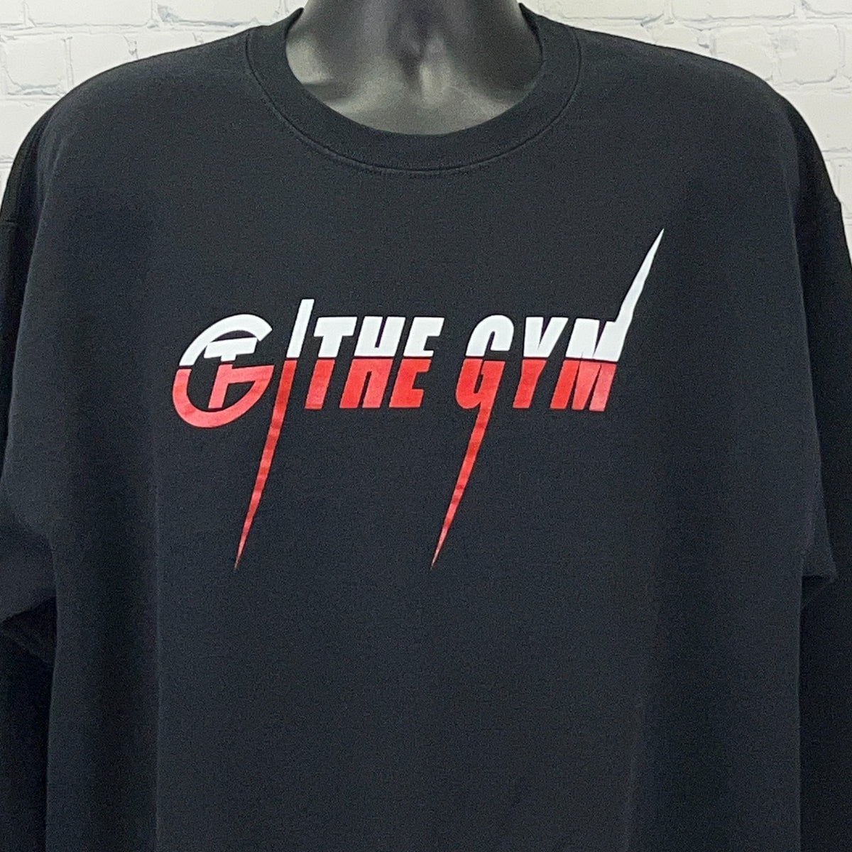 The Gym Crewneck Sweatshirt Mens XL X-Large Black Red White Logo Pullover
