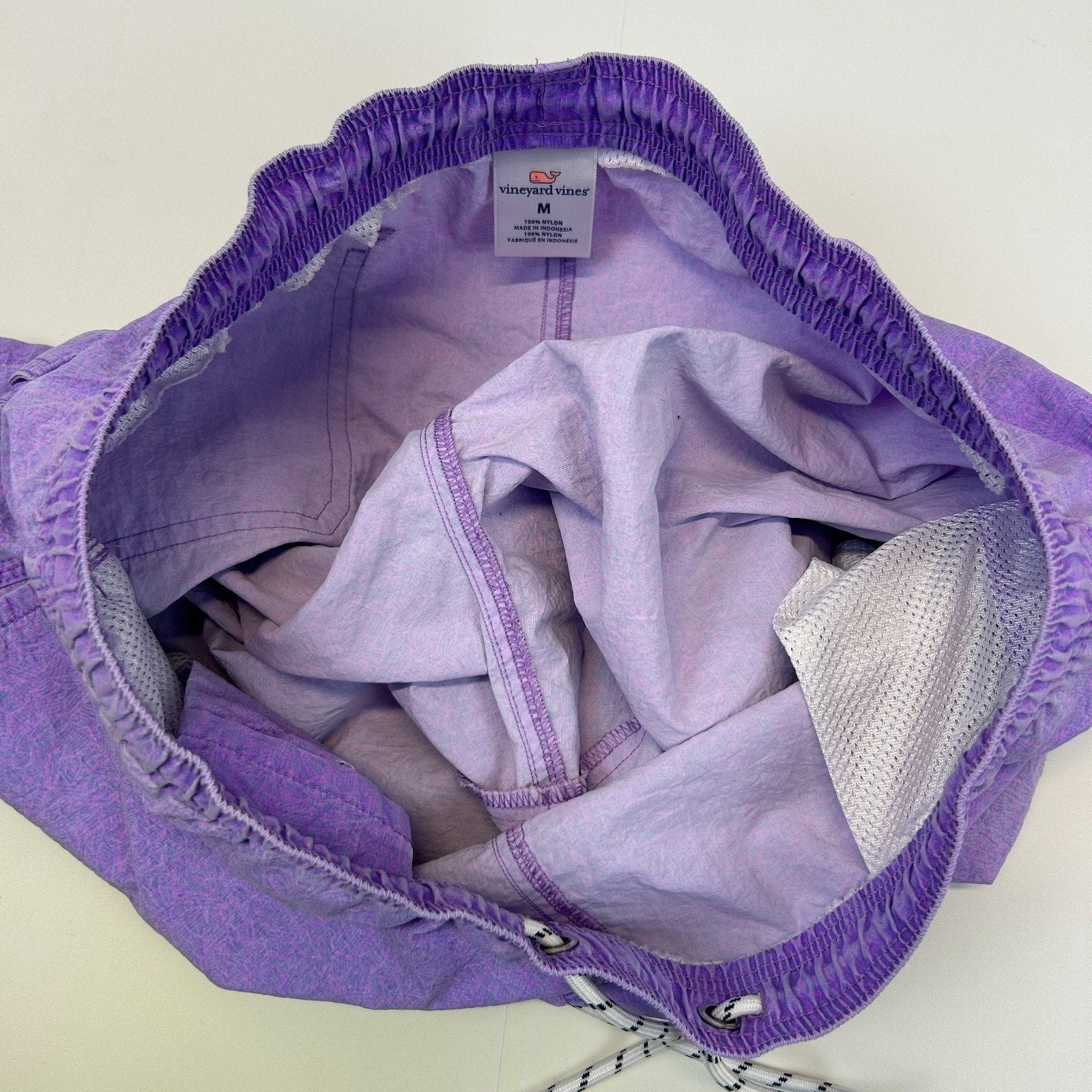 Vineyard Vines Island Swim Trunks Shorts Swimming Pockets Purple Mens M Medium - Neon Vintage
