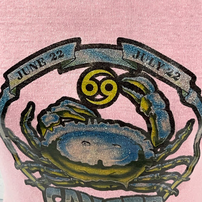 Vintage 80s Cancer Zodiac Sign T Shirt Astrology Iron On Pink Womens XS X-Small