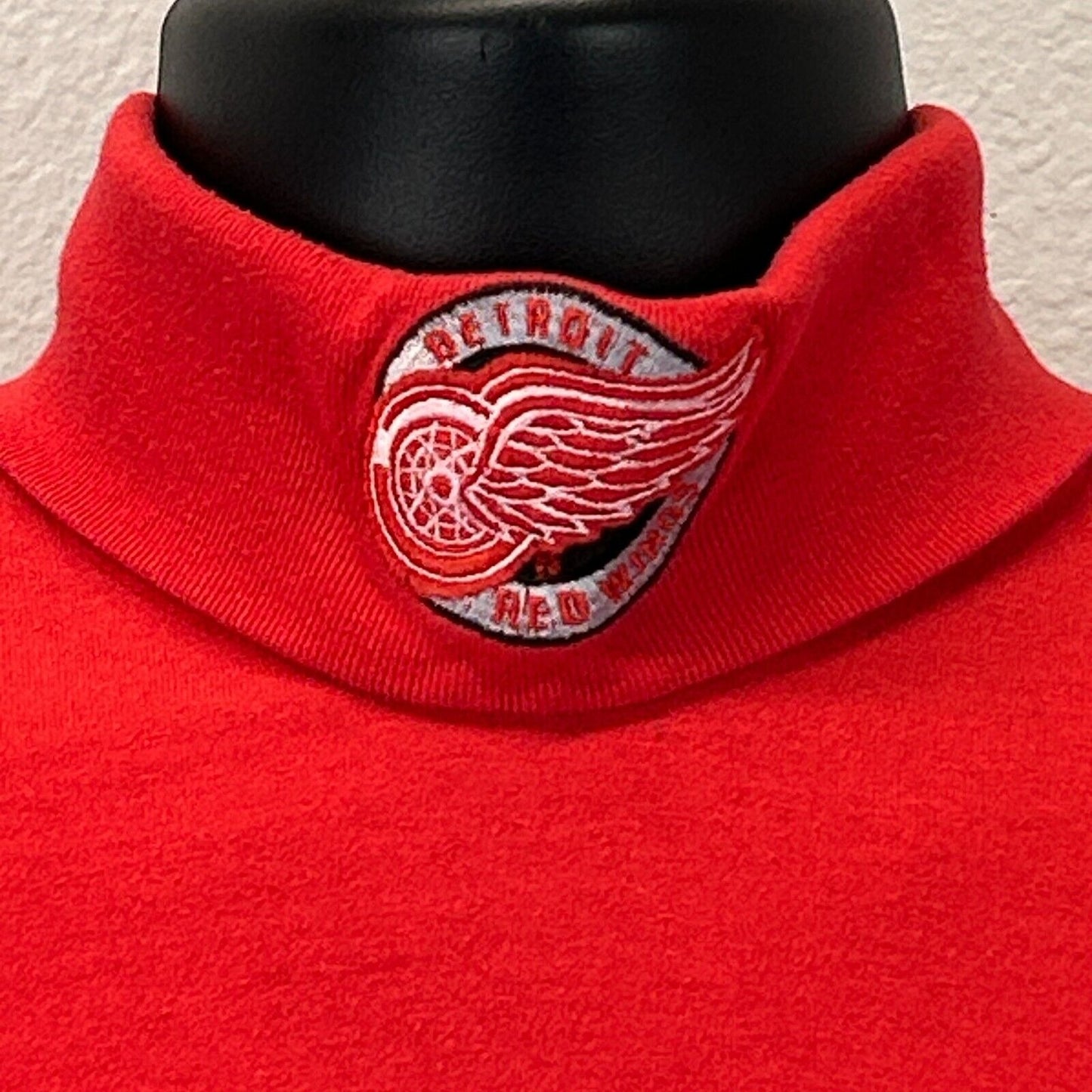 Vintage Detroit Red Wings Turtleneck T Shirt Mens Medium NHL Hockey 90s USA Red