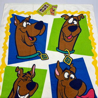 Vintage Scooby Doo Beach Towel Bath 2002 Cartoon Network Warner Bros White