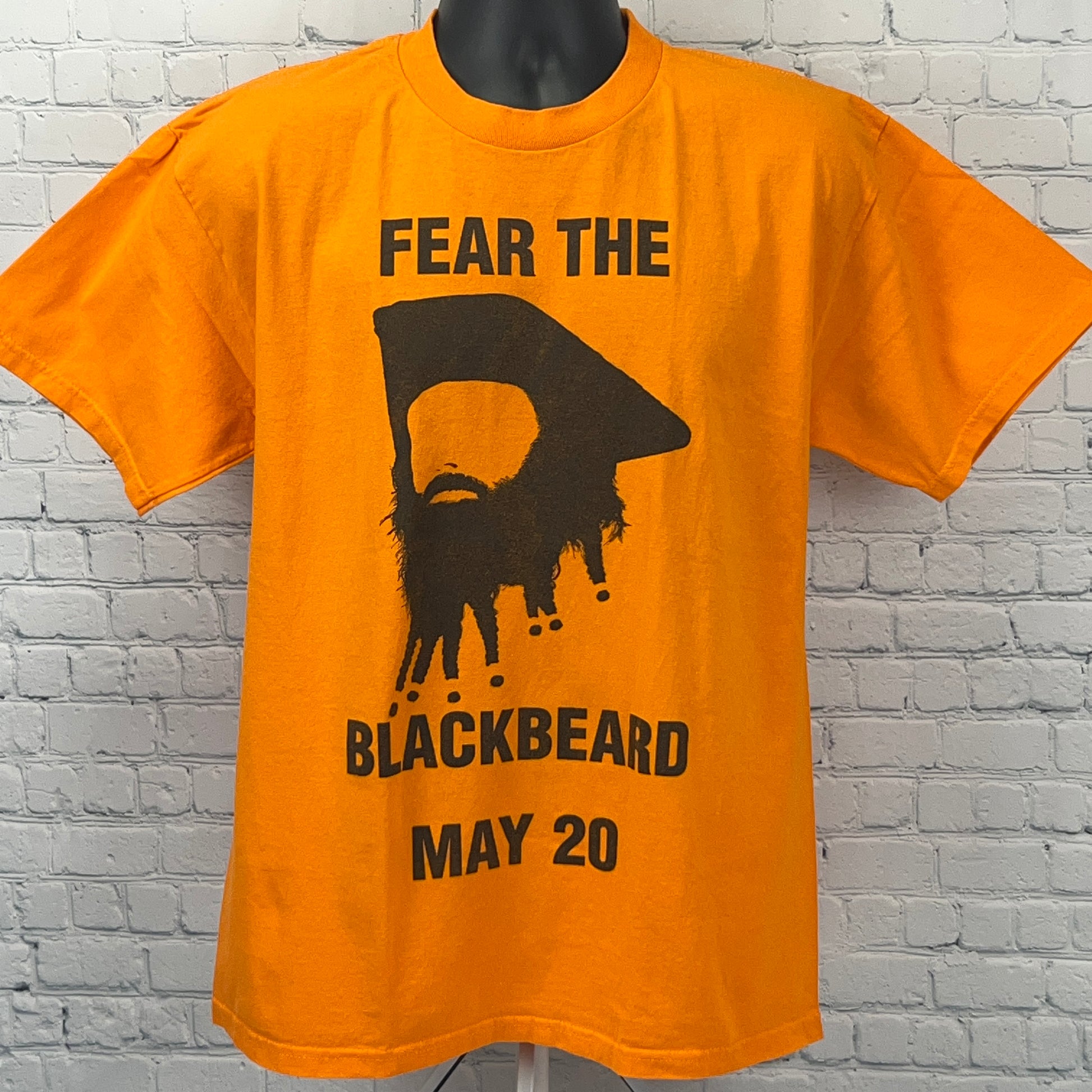 Disney Pirates of the Caribbean T Shirt On Stranger Tides Film Orange L Large - Neon Vintage