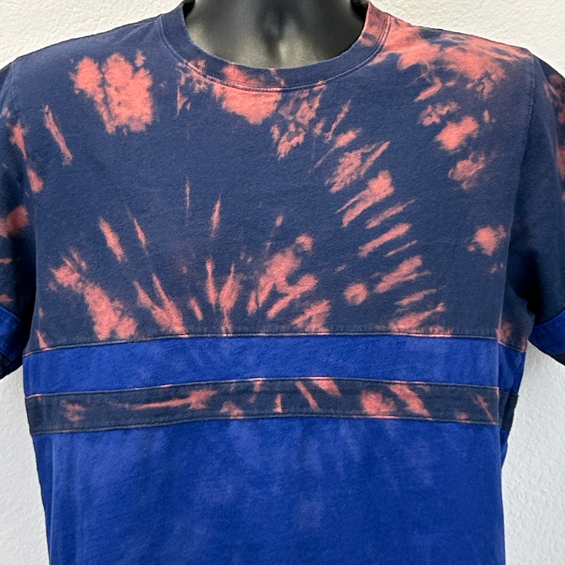 The Hundreds Striped T Shirt Mens M Medium Blue Streetwear Tie Dye Tee - Neon Vintage