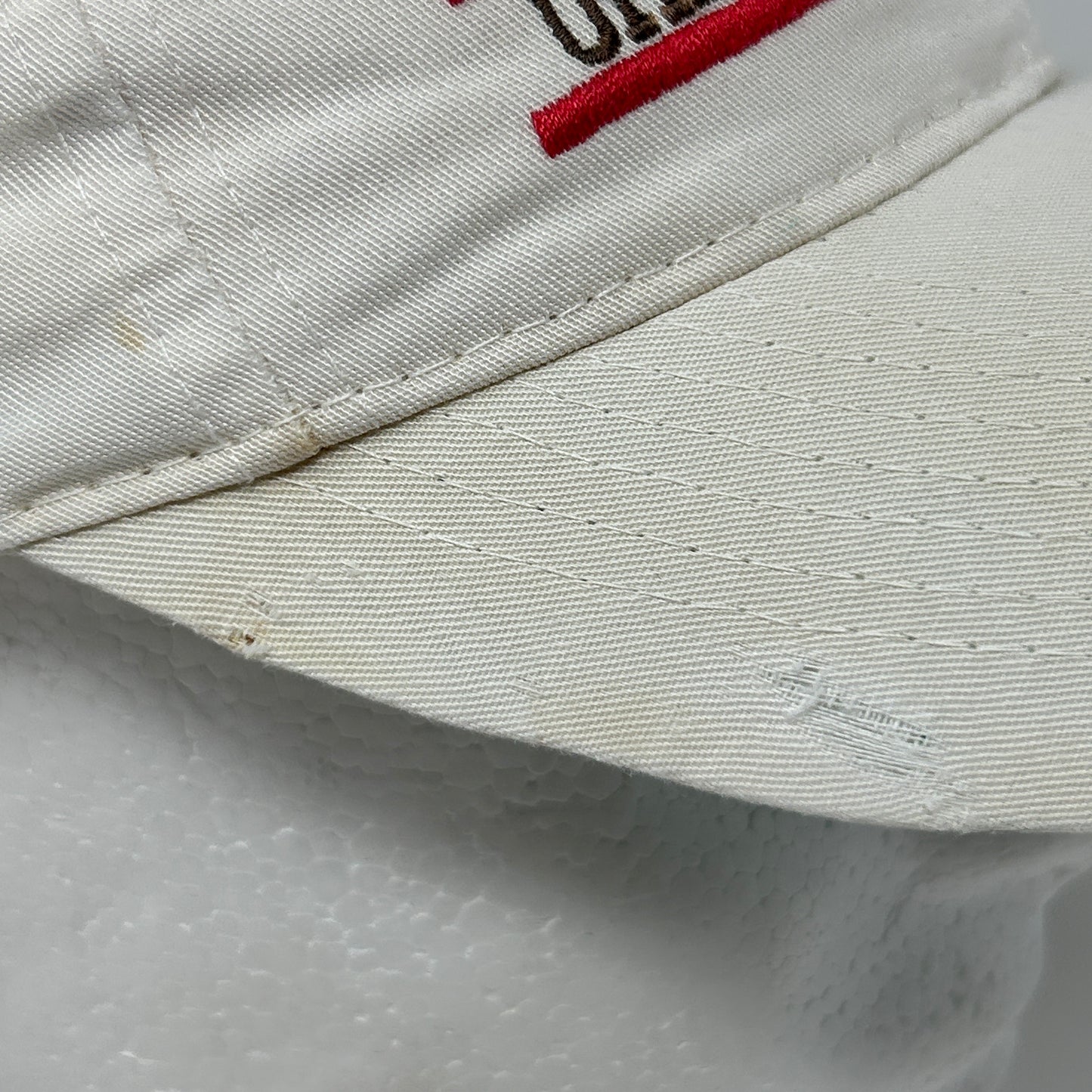 Vintage 90s Nebraska Cornhuskers Hat Cap UNL 3 Bar Line The Game Snapback White