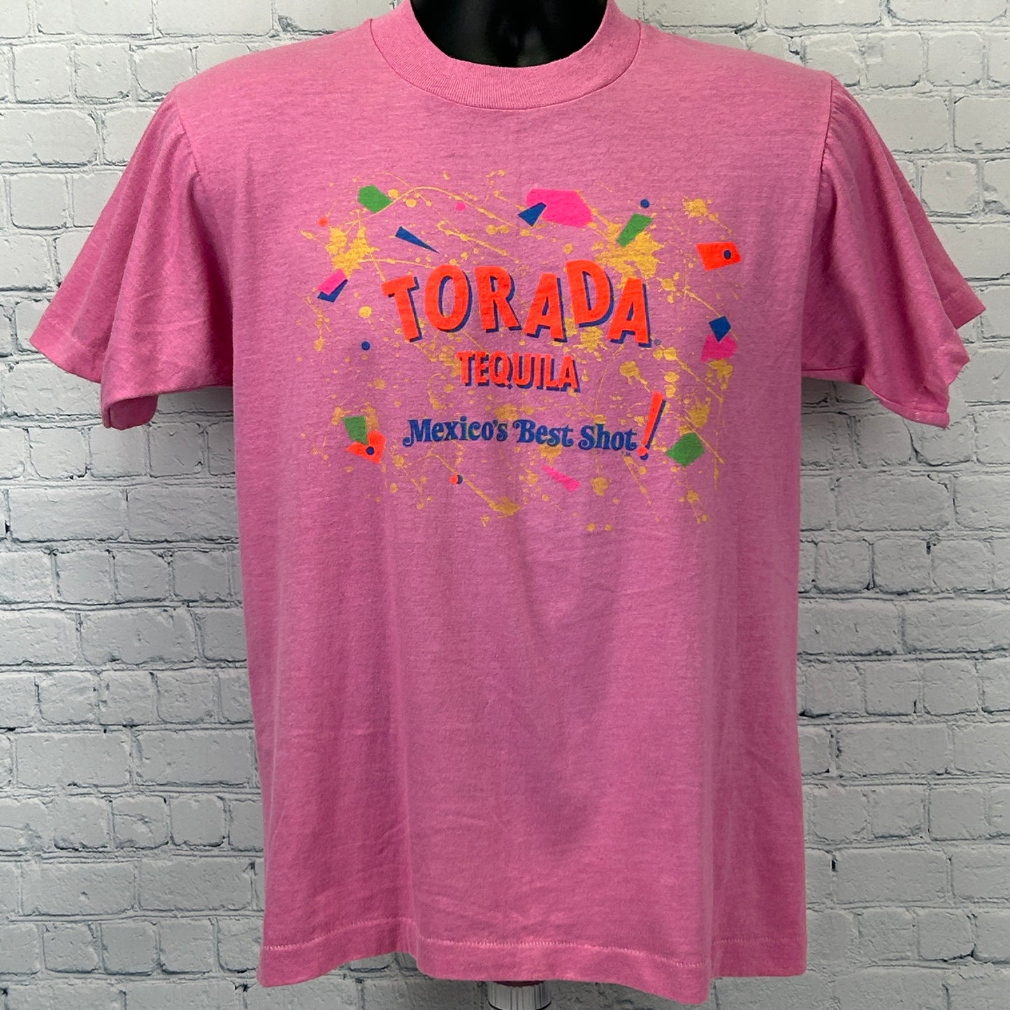 Vintage 80s Torada Tequila T Shirt Mexico Mexican Liquor USA Pink Mens M Medium