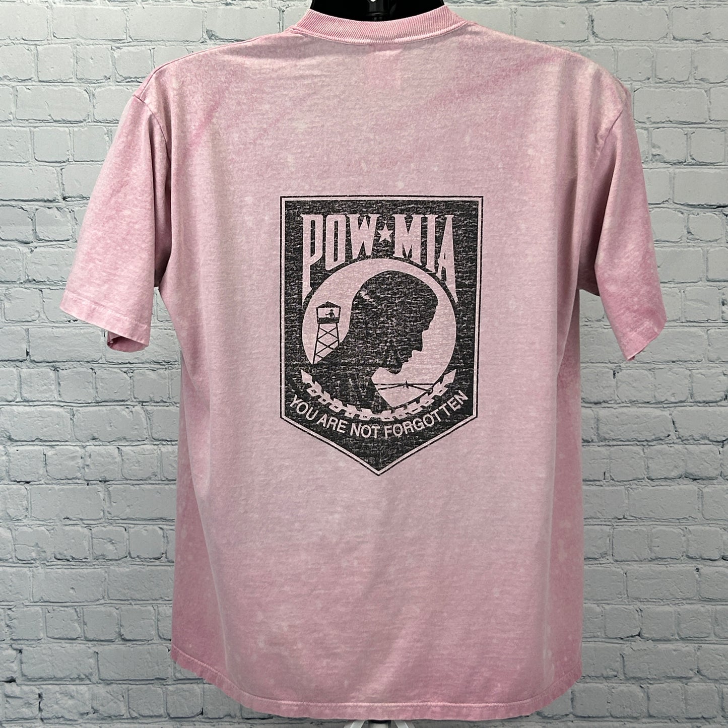 Vintage 90s US Army POW-MIA T Shirt Military United States Pink Mens L Large
