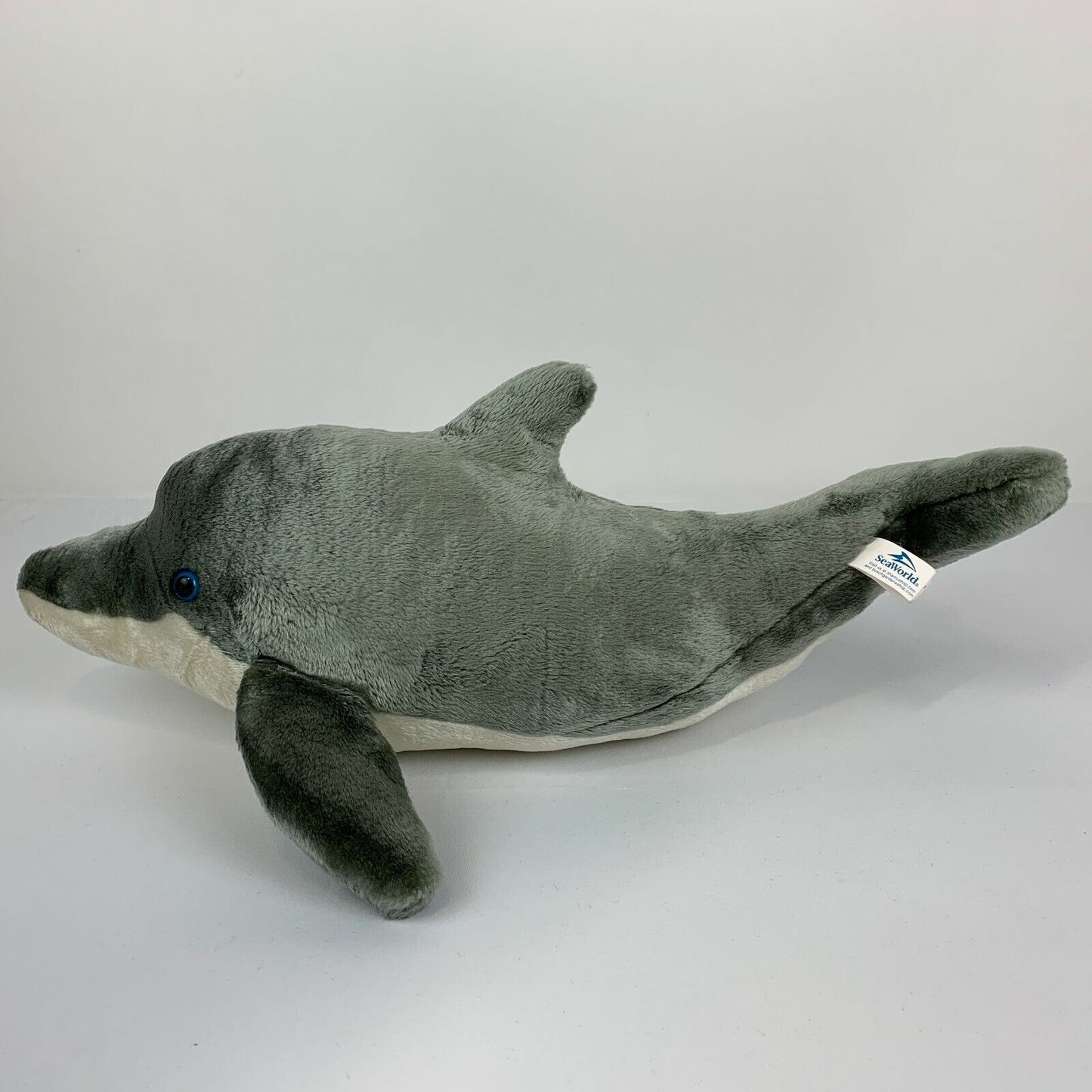 SeaWorld 19" Bottlenose Dolphin Plush Flipper Marine Gray Stuffed Animal 2016