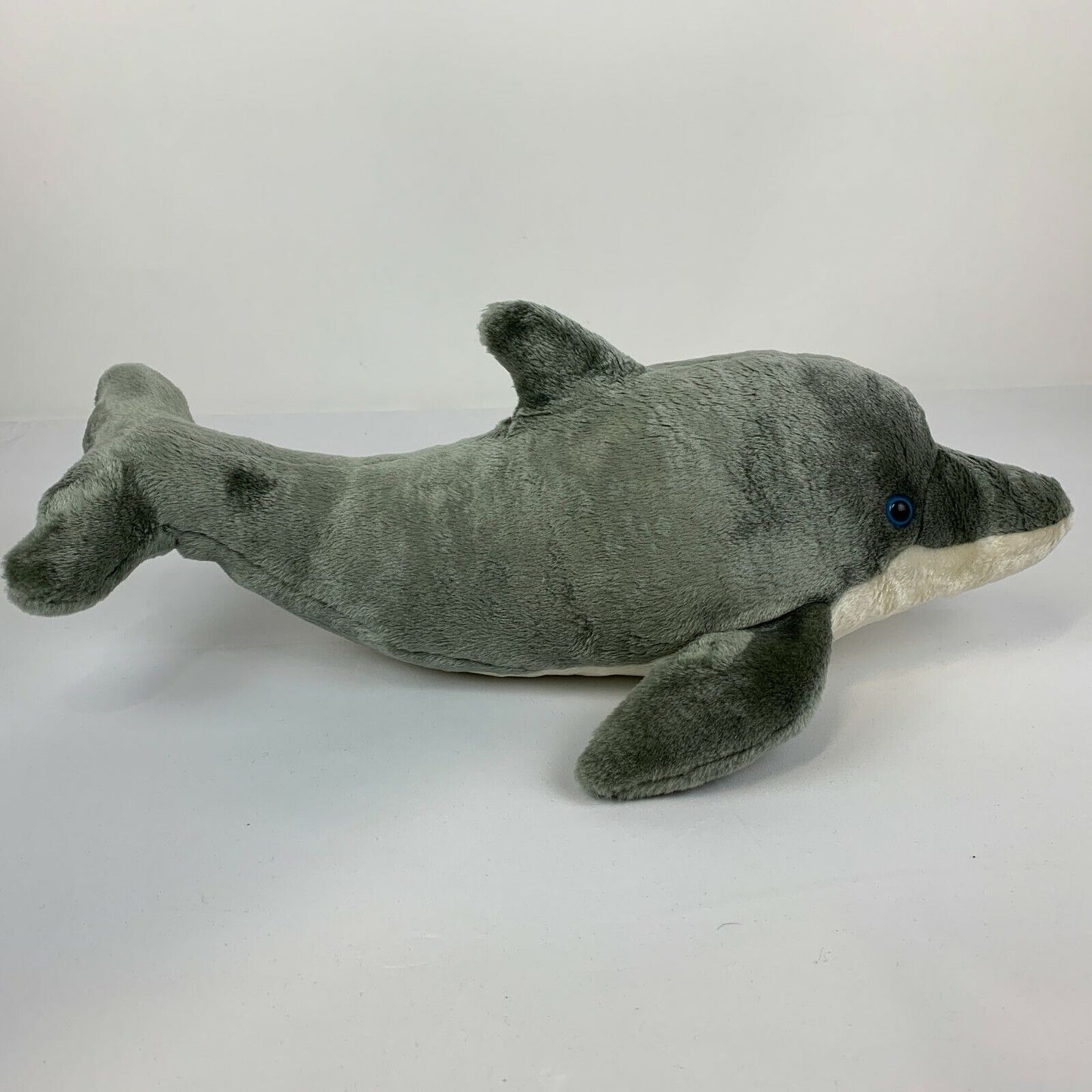 SeaWorld 19" Bottlenose Dolphin Plush Flipper Marine Gray Stuffed Animal 2016