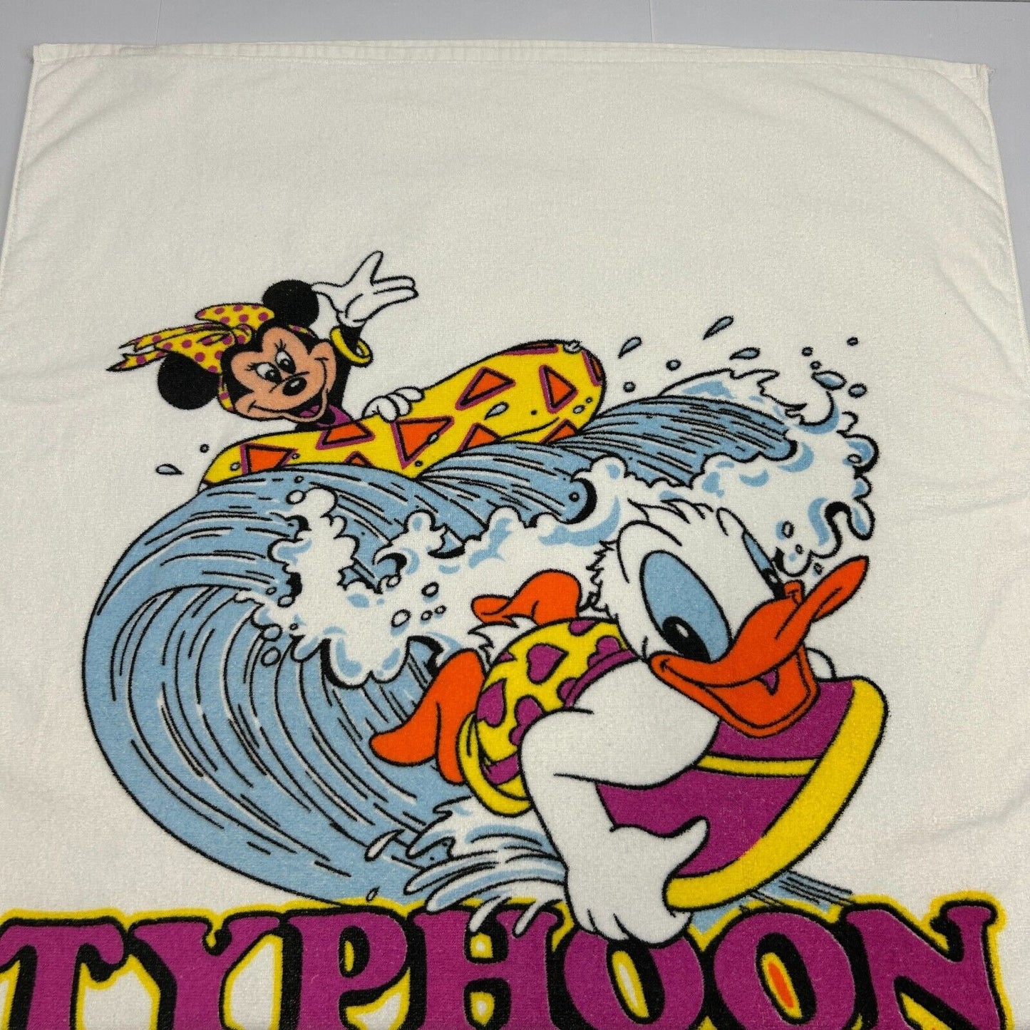 Vintage Walt Disney World Typhoon Lagoon Beach Towel Bath Mickey Mouse White