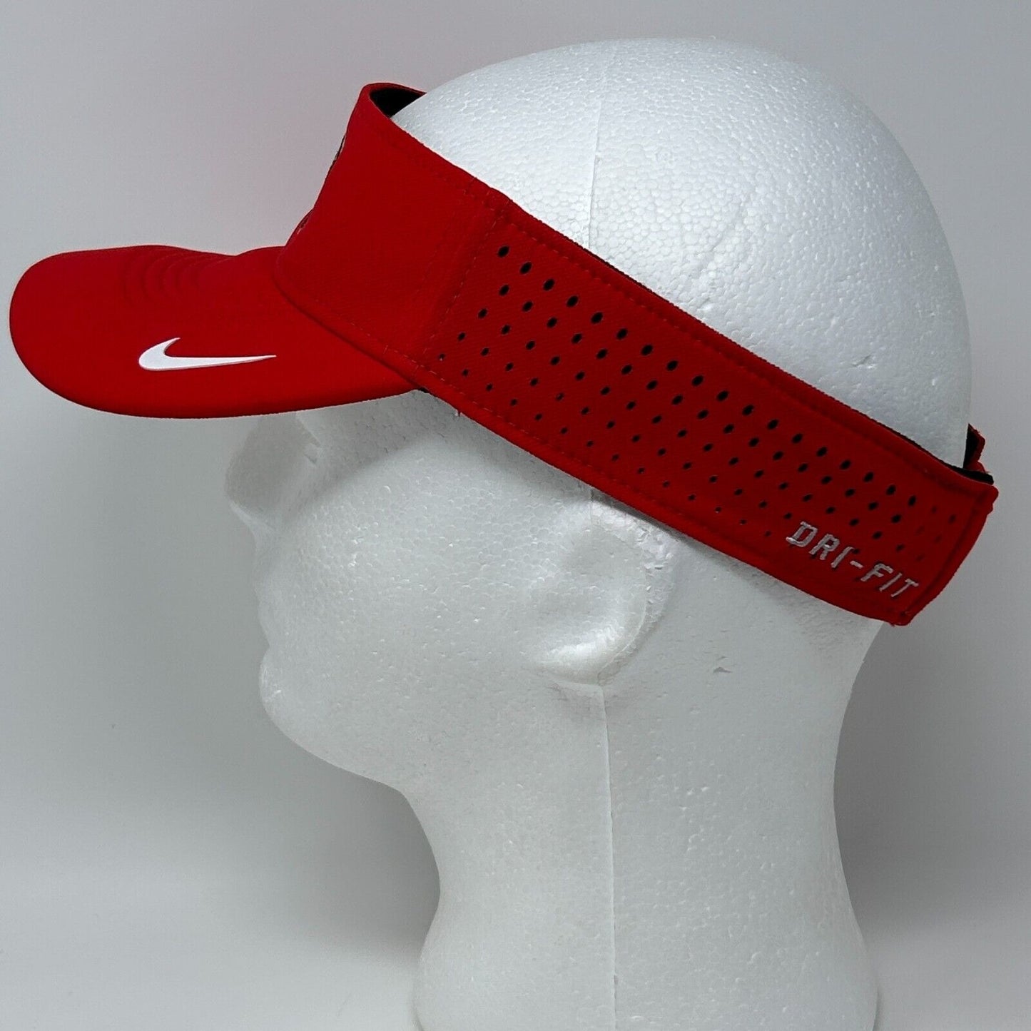 UNLV Runnin Rebels Visor Hat Cap University Las Vegas Red Nike Dri Fit Strapback