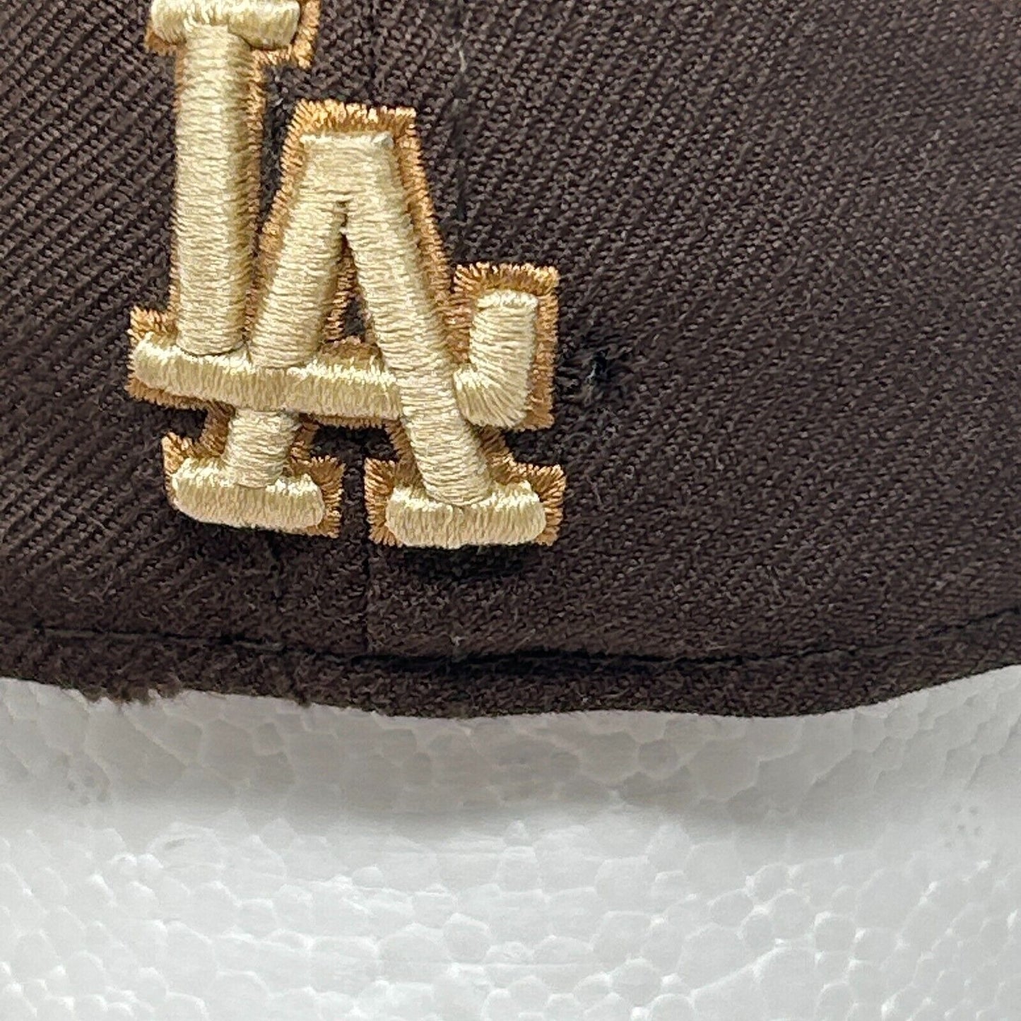 Los Angeles LA Dodgers Wool Baseball Hat Cap Fitted 7 5/8 New Era Script Brown