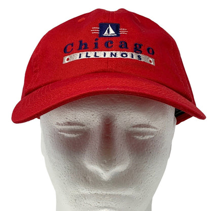 Gorra de béisbol con diseño de velero y seis paneles en color rojo náutico de Chicago, Illinois